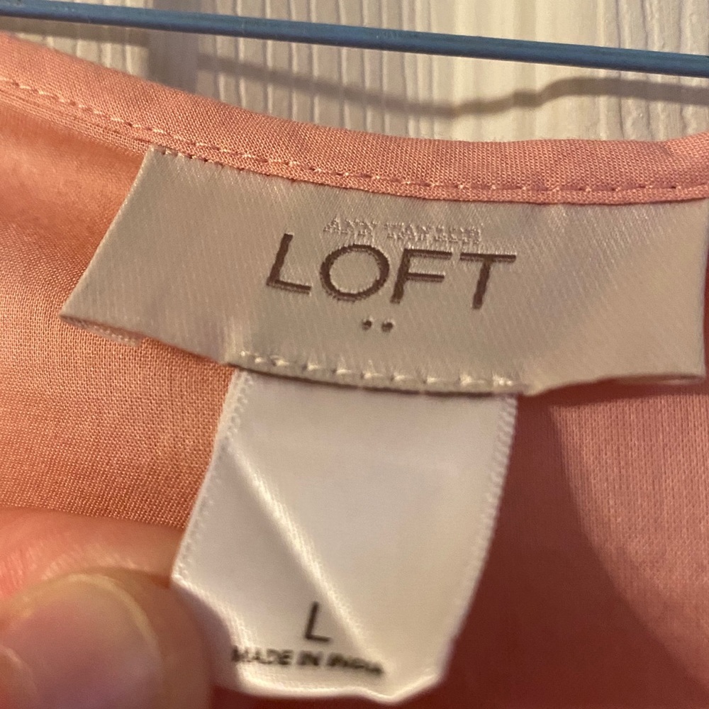 NWOT Size L Loft Top